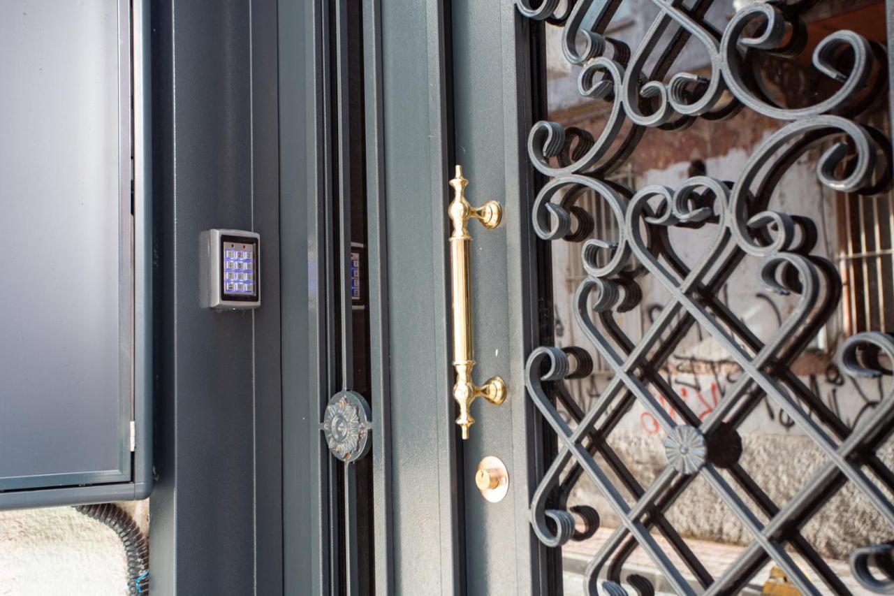 Sayina Hotel Istanbul Exterior photo