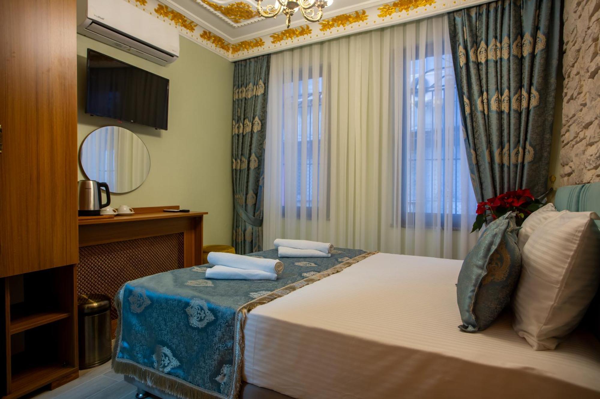 Sayina Hotel Istanbul Exterior photo