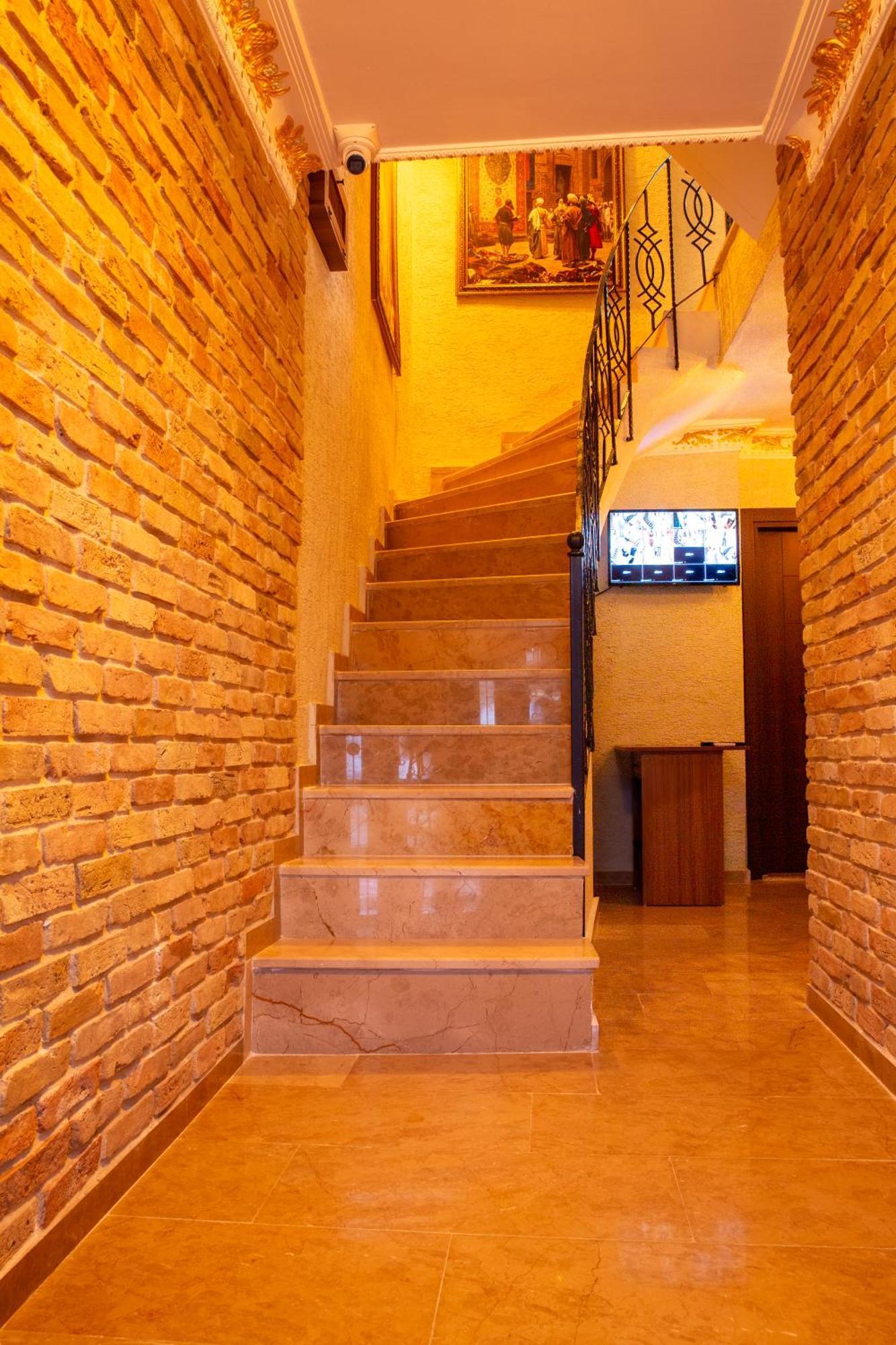 Sayina Hotel Istanbul Exterior photo