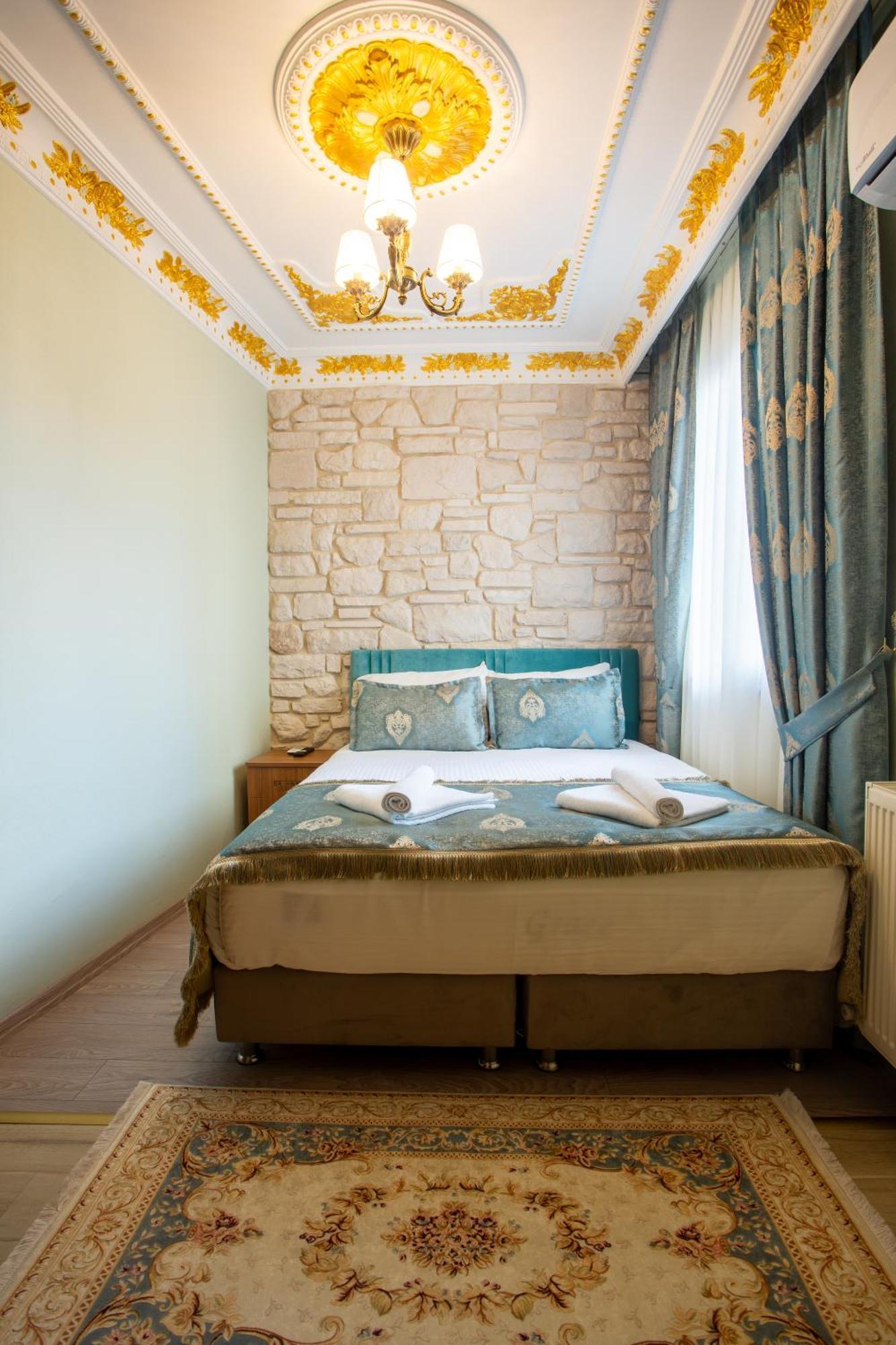 Sayina Hotel Istanbul Exterior photo