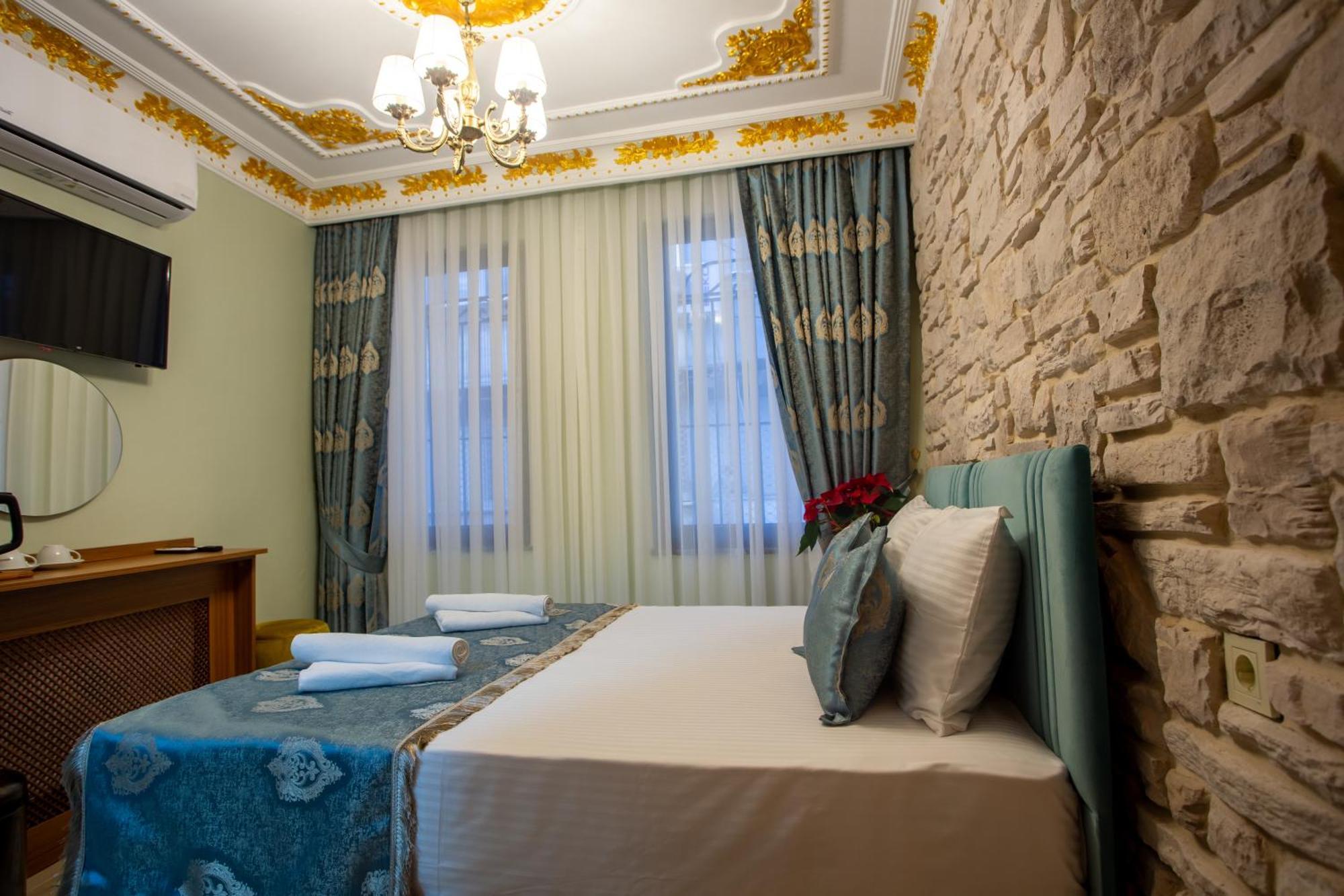 Sayina Hotel Istanbul Exterior photo