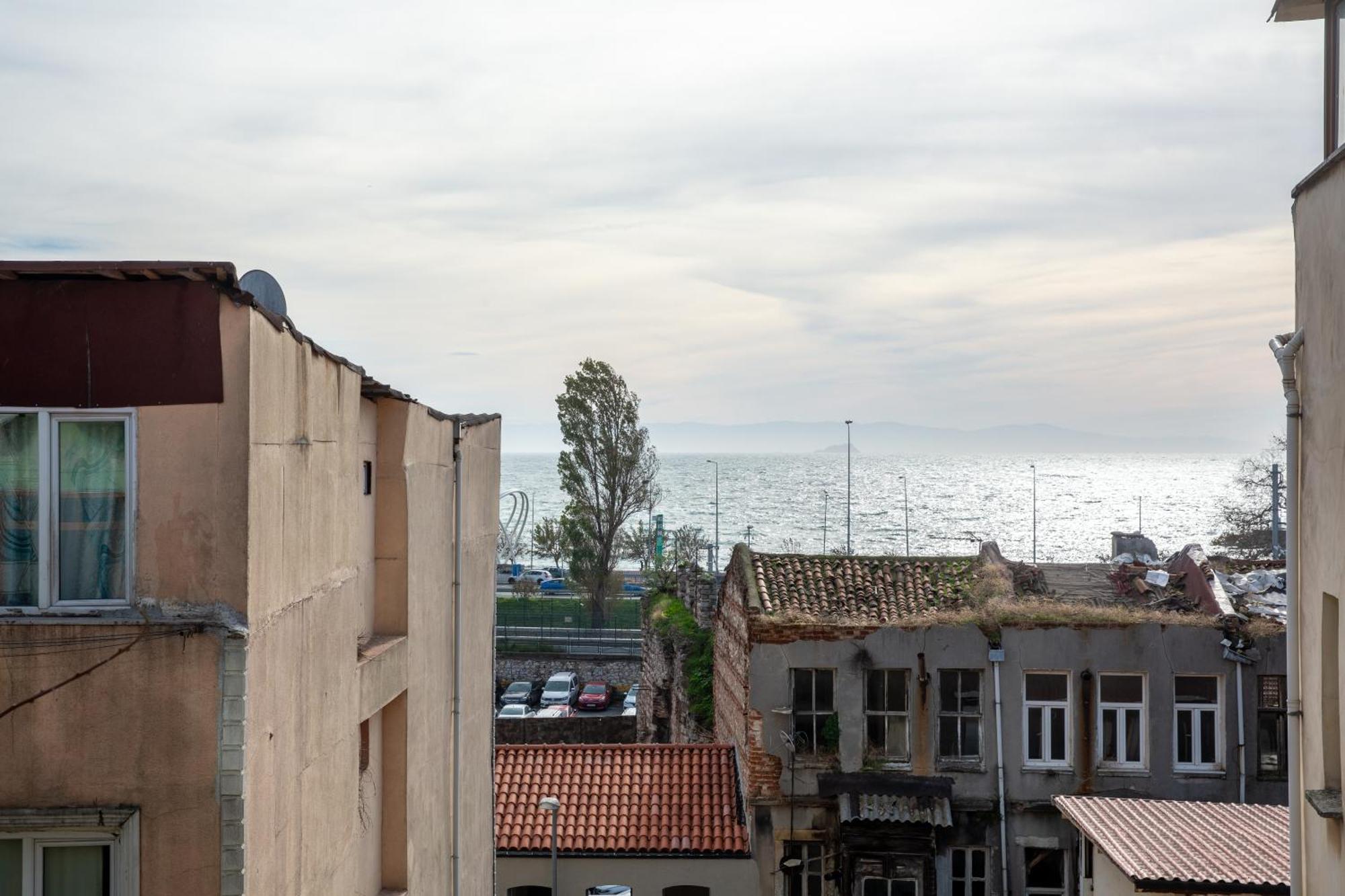 Sayina Hotel Istanbul Exterior photo