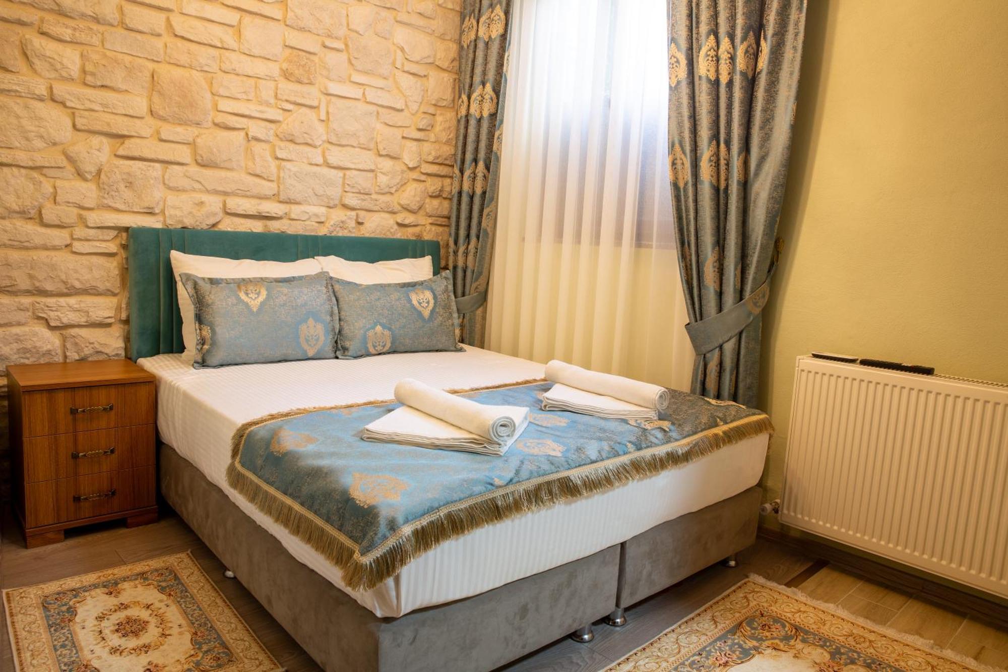 Sayina Hotel Istanbul Exterior photo