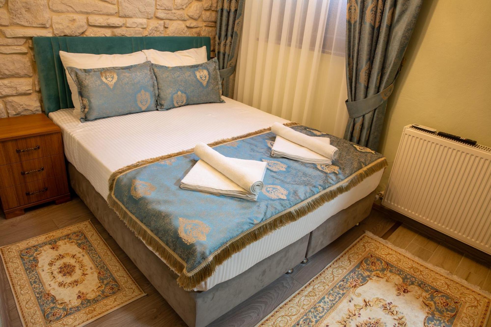 Sayina Hotel Istanbul Exterior photo